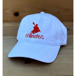 Chillwater’s classic cotton hat in white with orange lettering. Your typical cotton baseball hat with the Kayak design by Chillwater.